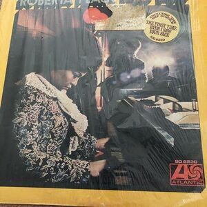 Roberta Flack Vinyl Record SD 8230 Vinyl Stereo LP - Used - Yellow Cover